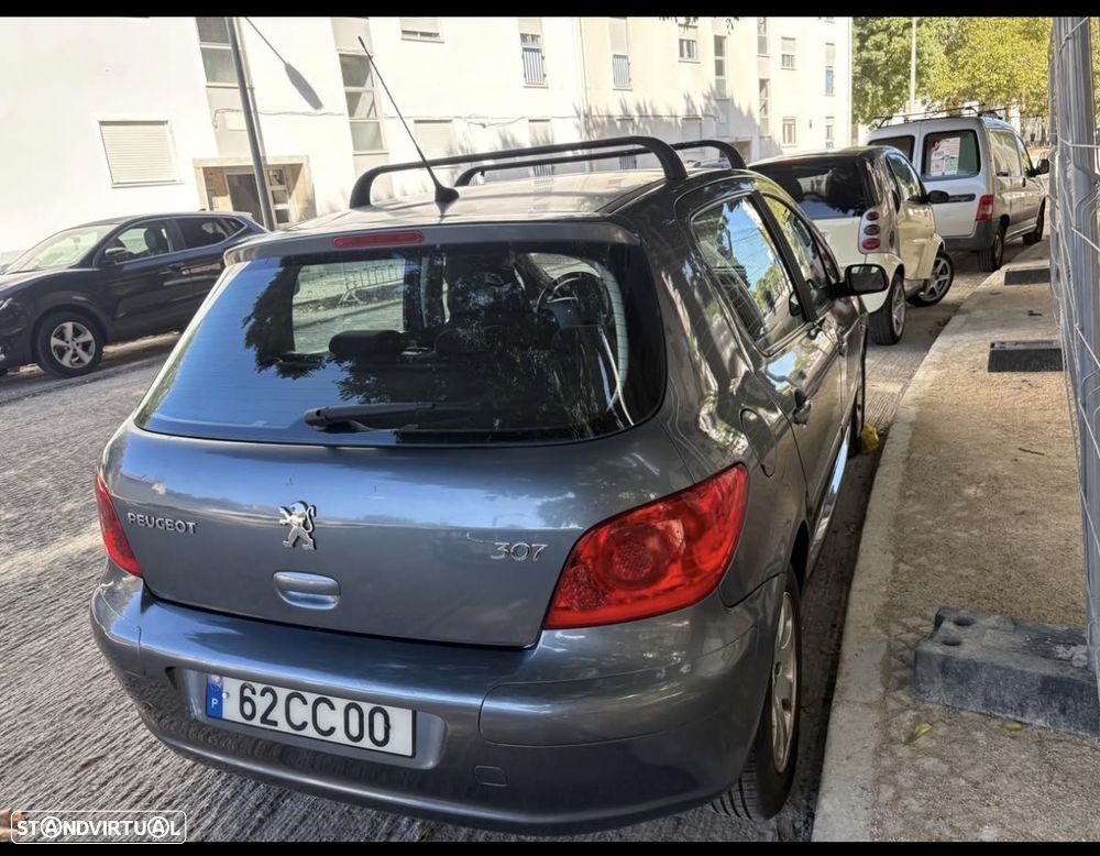 Peugeot 307 1.4 16V Executive - 12