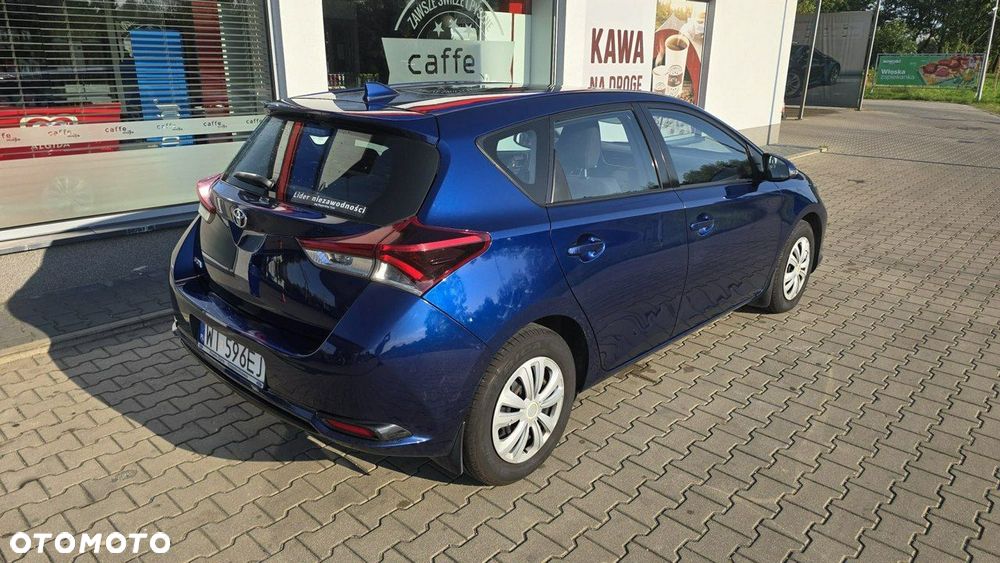 Toyota Auris - 6