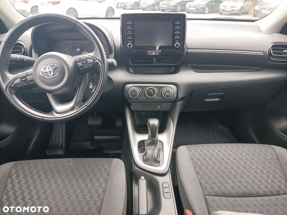 Toyota Yaris 1.5 Comfort CVT - 9