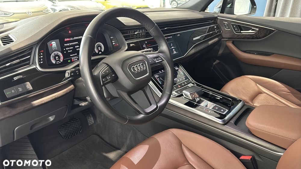 Audi Q7 - 10