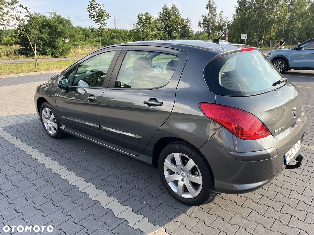 Peugeot 308 2009 photo 5