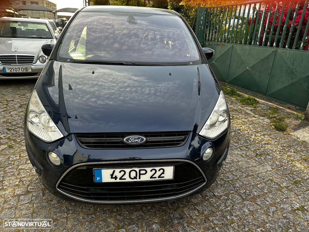 Ford S-Max 2.0 TDCi DPF Titanium - 1