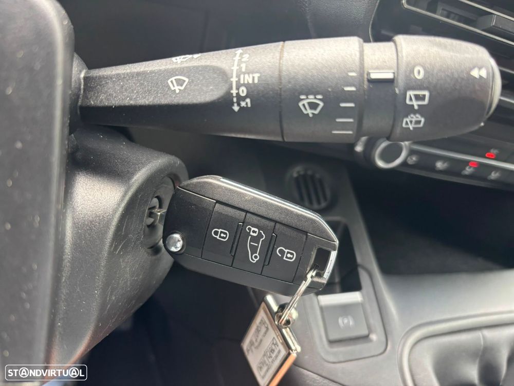 Peugeot Partner 1.5 BLUEHDI 102cv  (LONGA) - GPS - AC - IVA DEDUTÍVEL - 32
