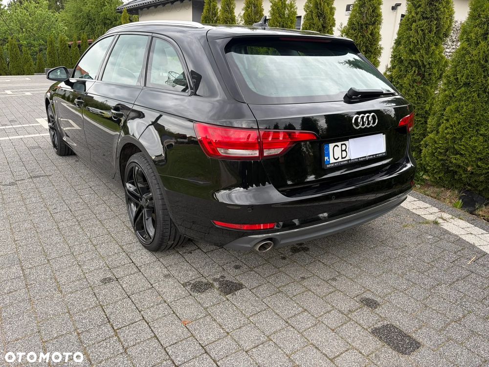 Audi A4 Avant 2.0 TDI S tronic - 16