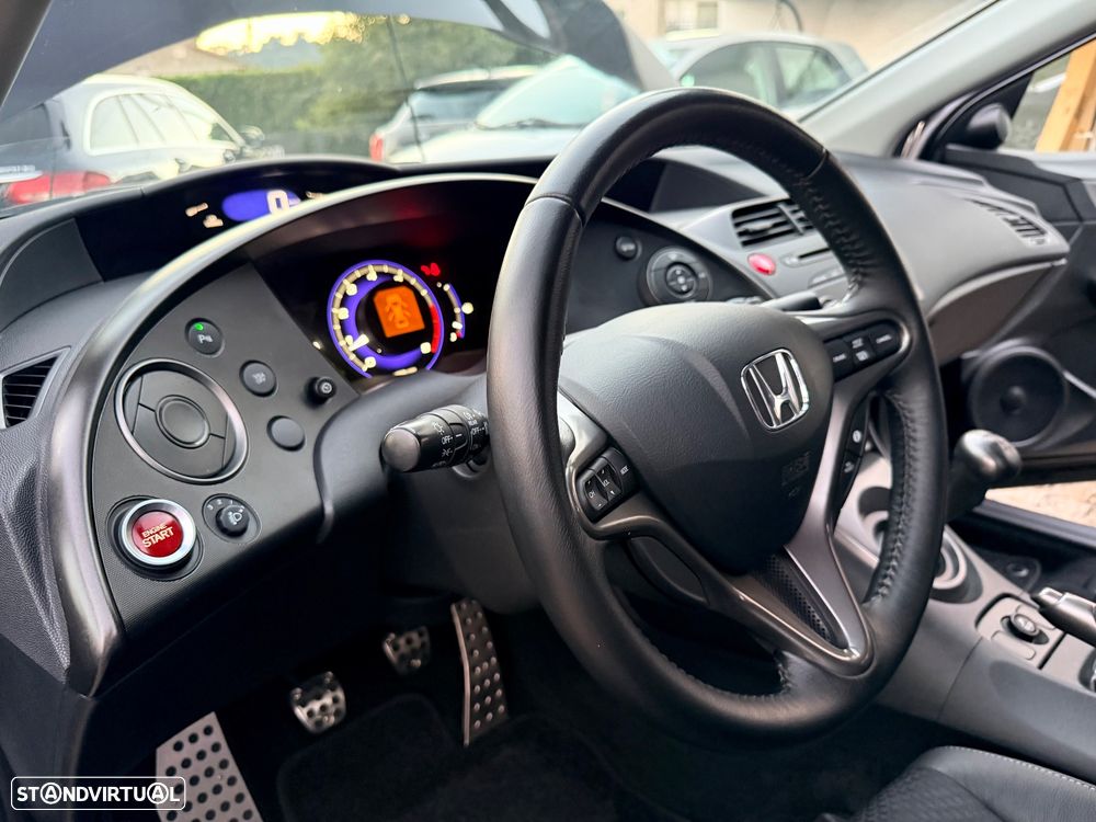 Honda Civic 1.4 i-VTEC Elegance - 45