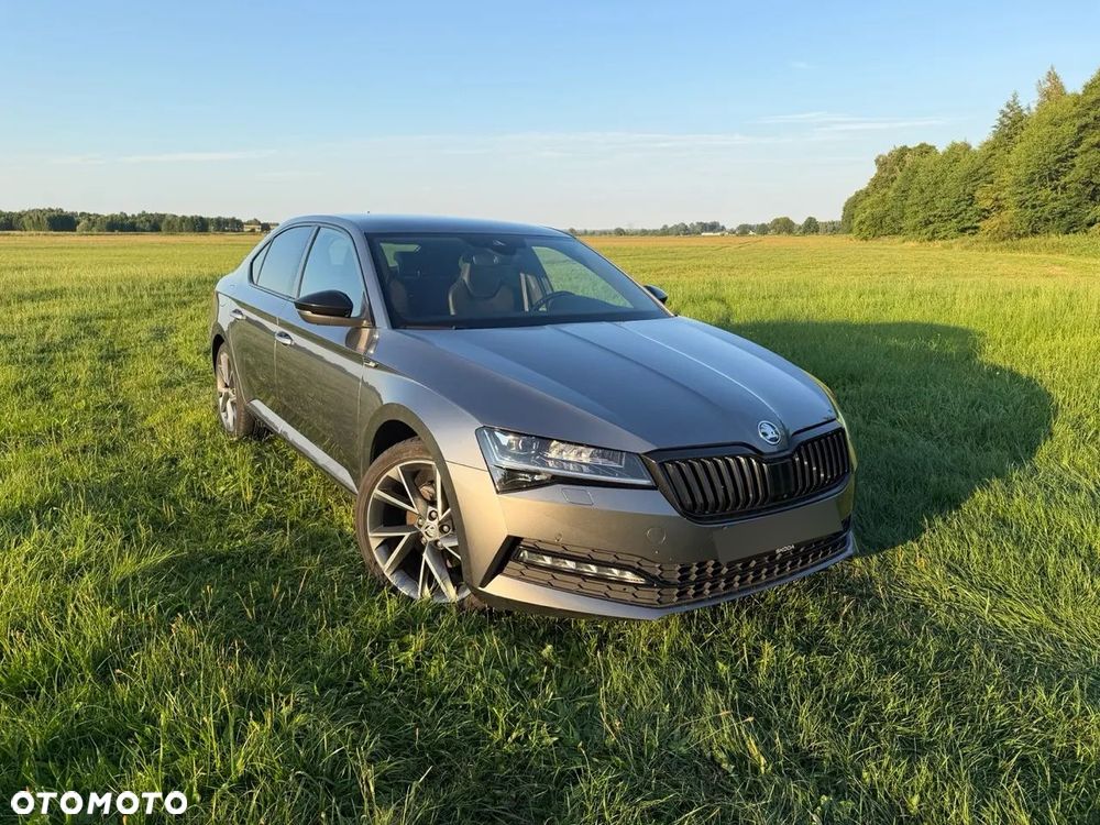 Skoda Superb 2.0 TDI SCR Sportline DSG - 3