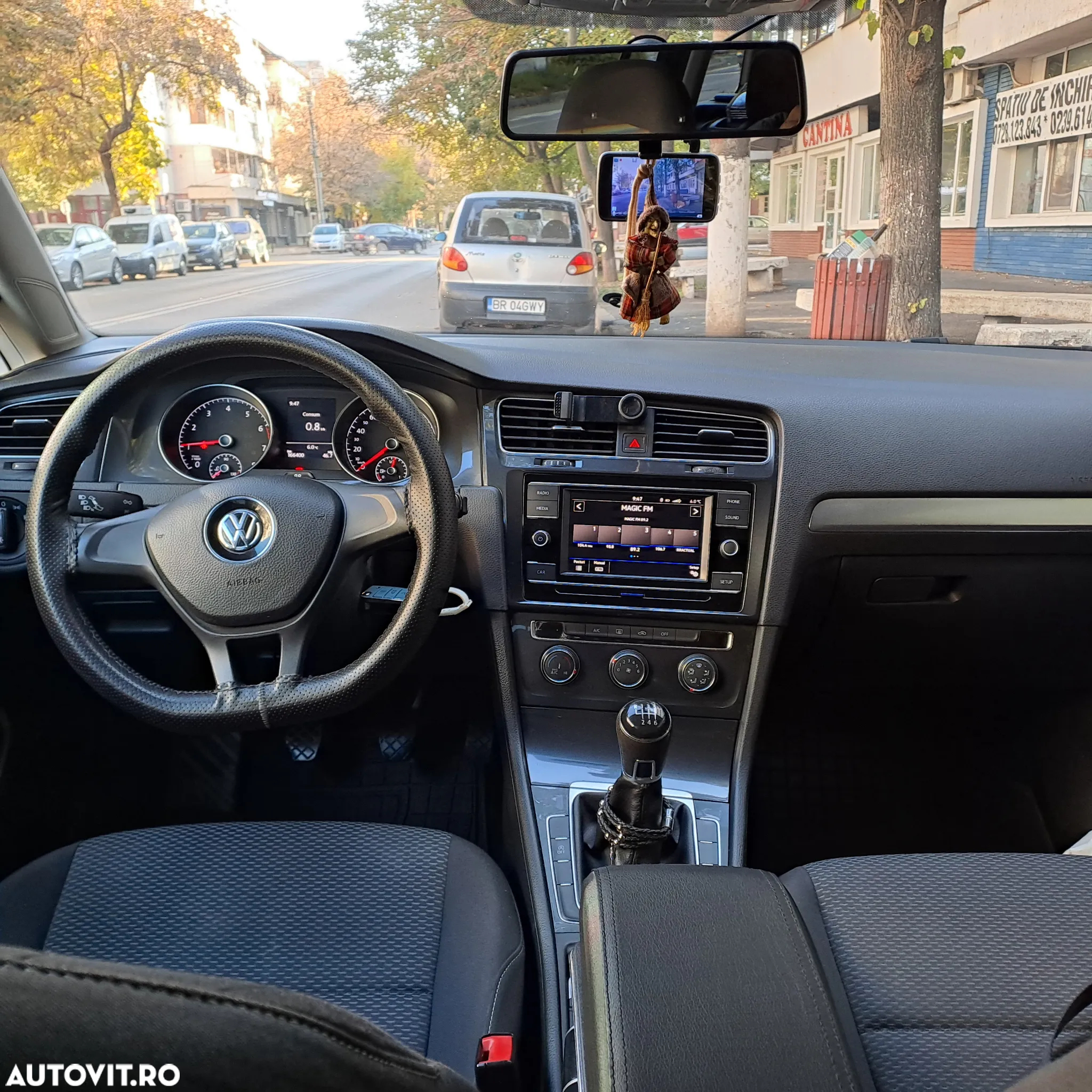 Volkswagen Golf 1.0 TSI Trendline - 4