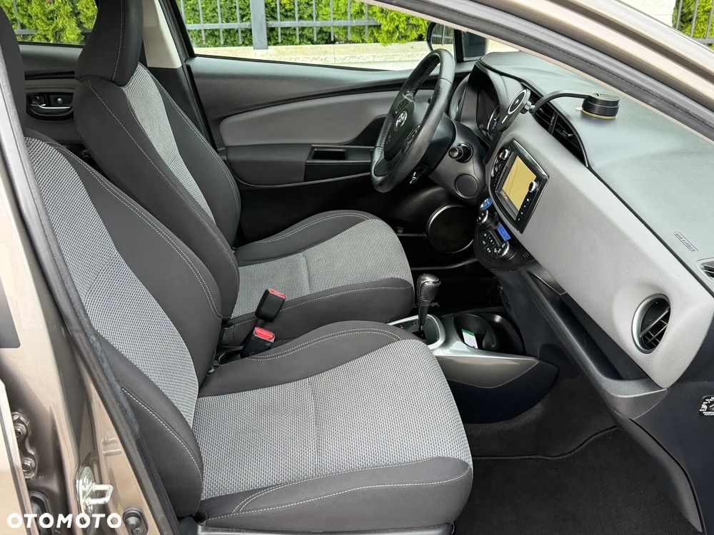 Toyota Yaris - 5