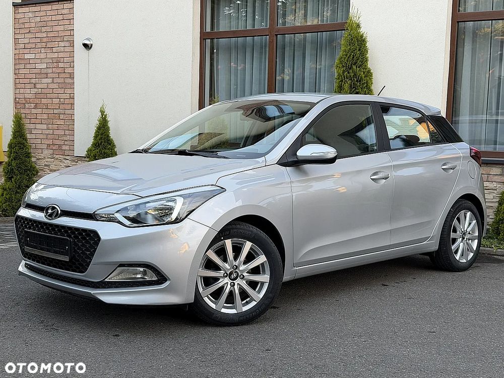 Hyundai i20 blue 1.2 YES Silver - 22
