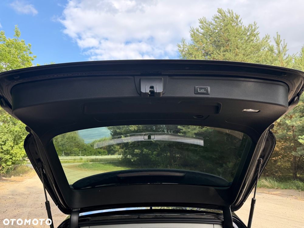 Audi A4 Avant 2.0 TDI S tronic - 9