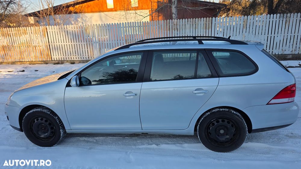 Volkswagen Golf 1.9 TDI DPF DSG Individual - 7