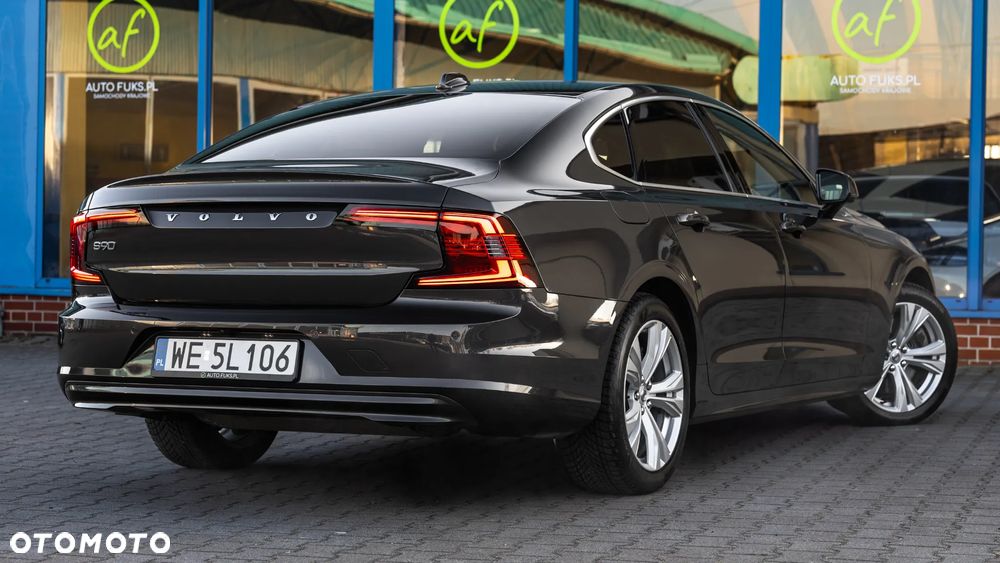Volvo S90 - 11
