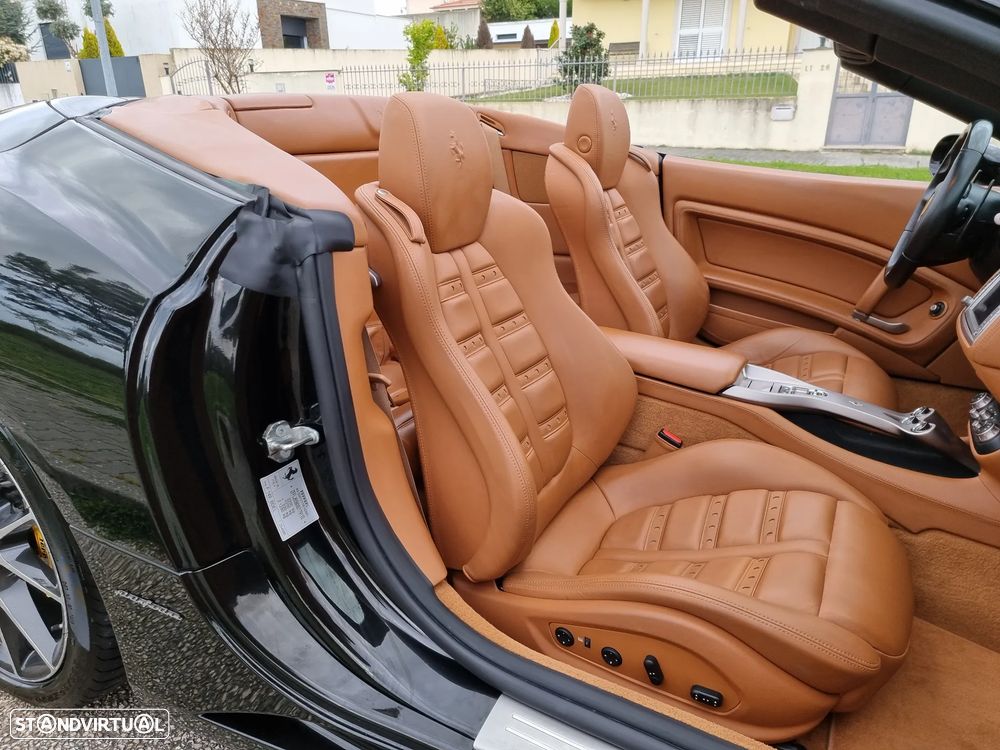 Ferrari California - 21