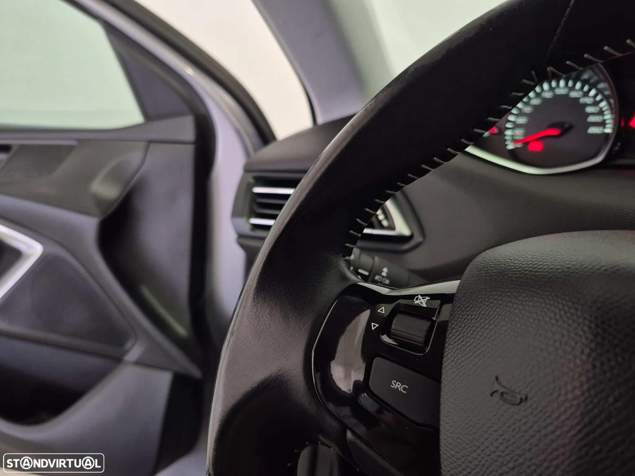 Peugeot 308 SW 1.5 BlueHDi Style - 13