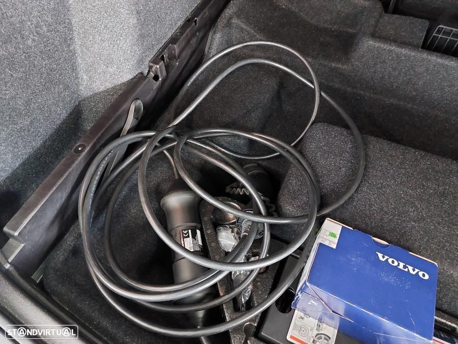 Volvo XC 40 1.5 T5 PHEV Inscription - 40
