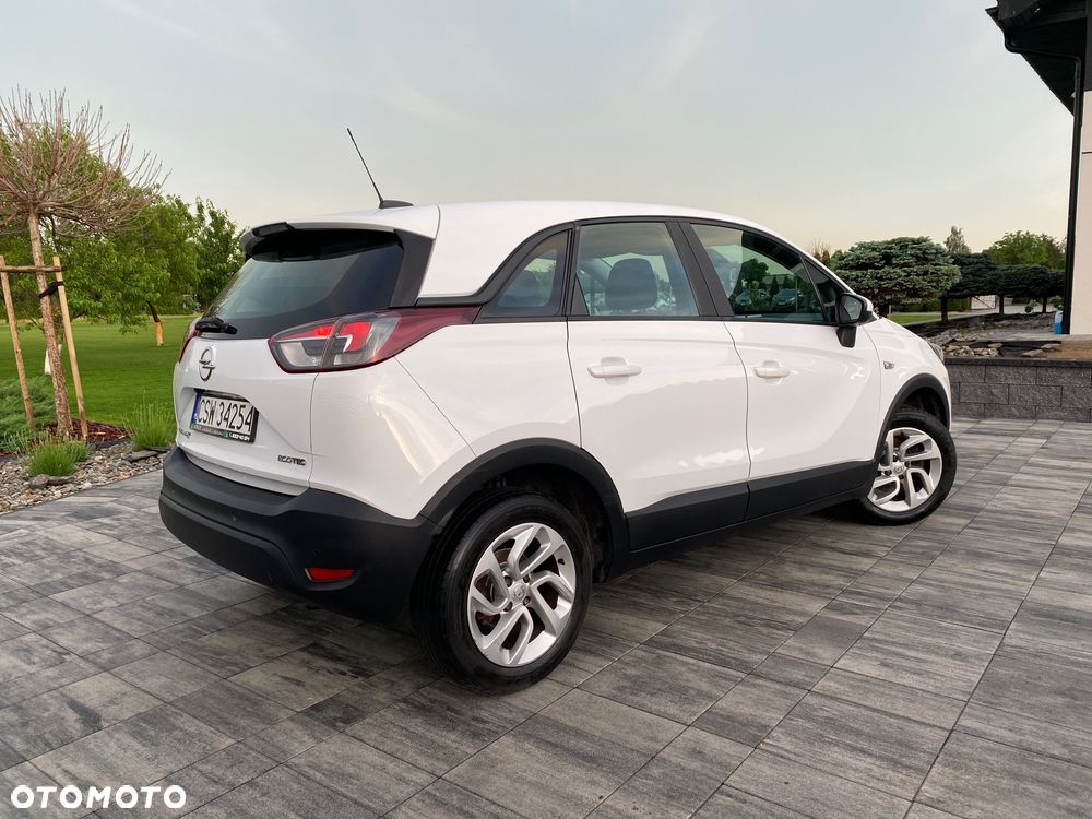 Opel Crossland X 1.2 T Design Line S&S - 4