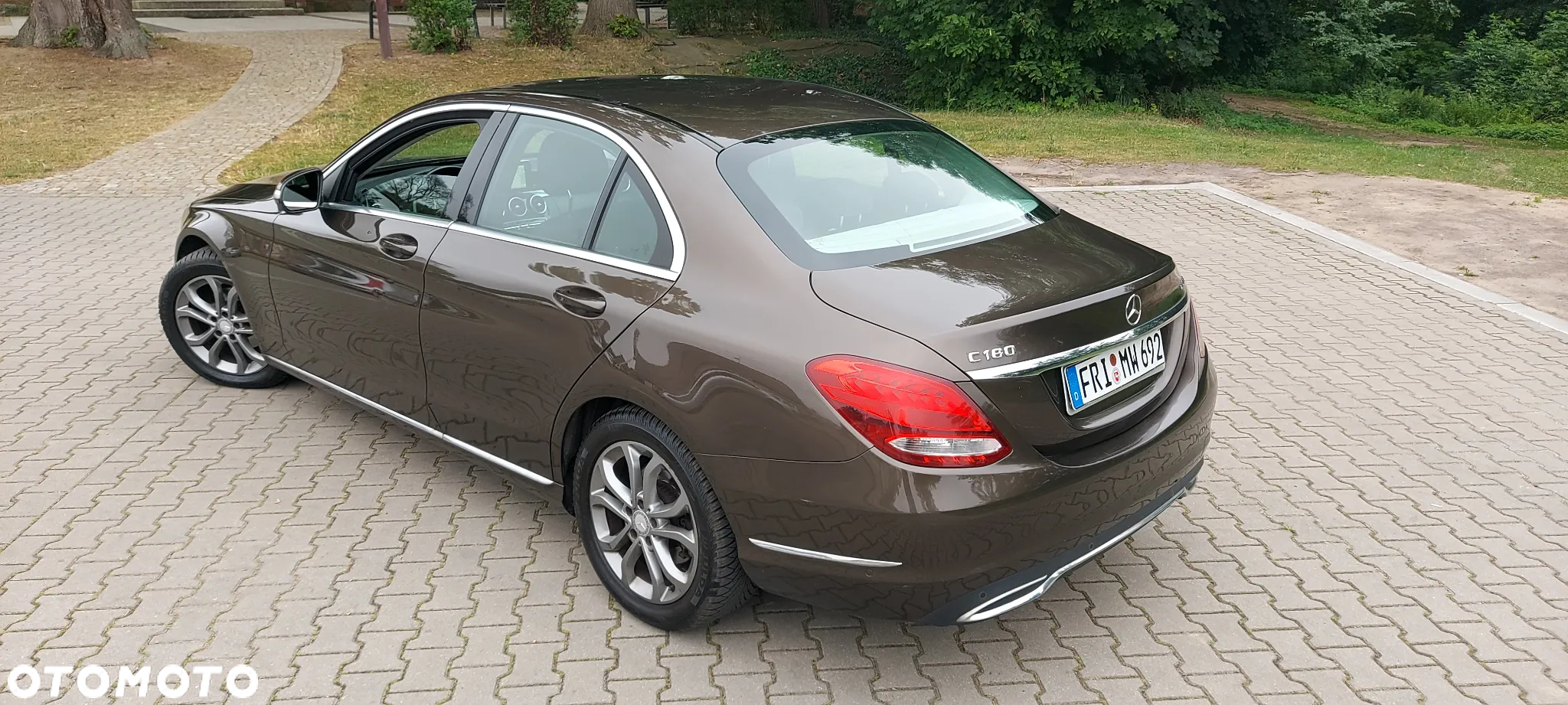 Mercedes-Benz Klasa C 180 (BlueTEC) d - 13