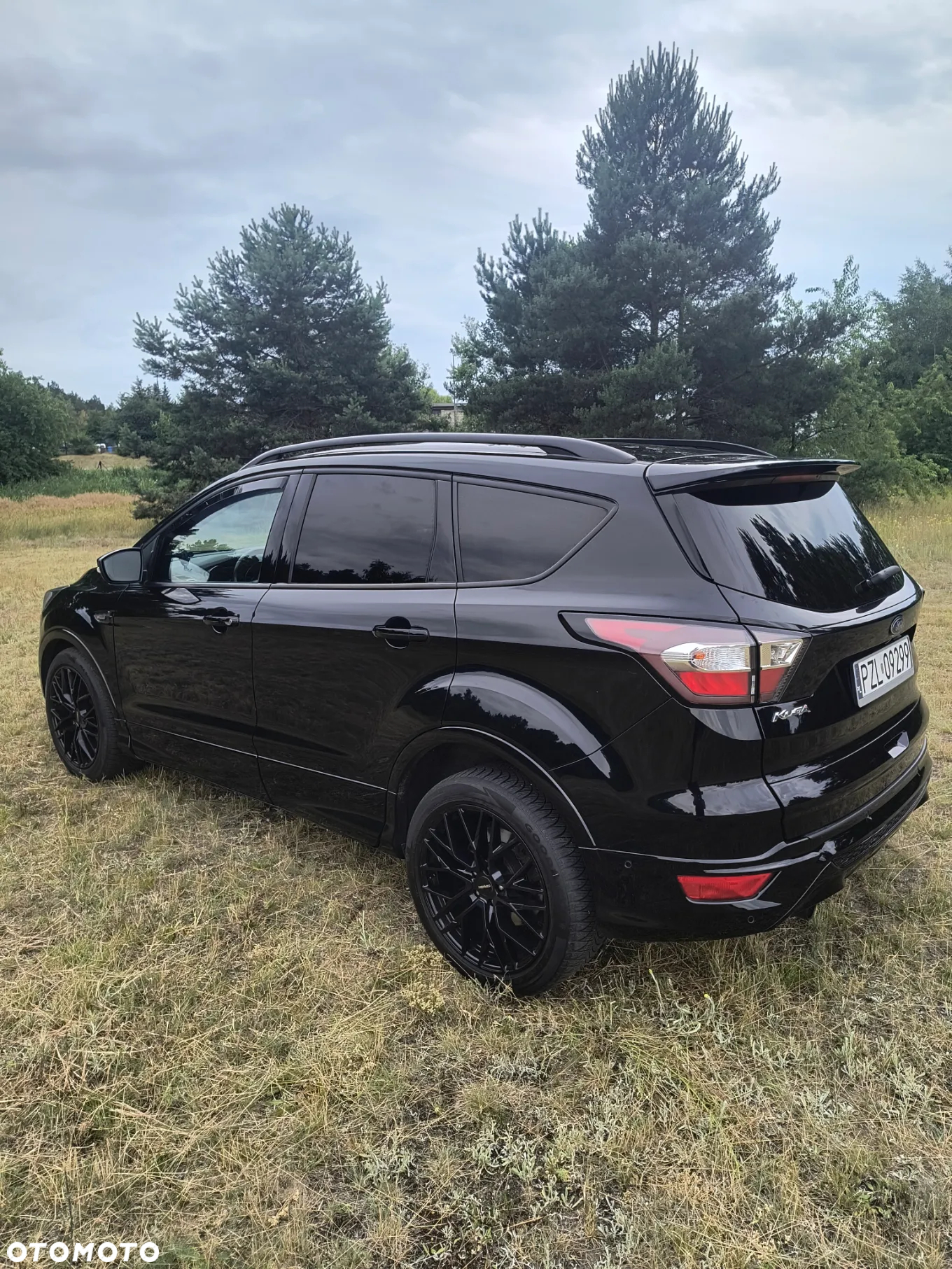 Ford Kuga 2.0 TDCi FWD ST-Line - 4