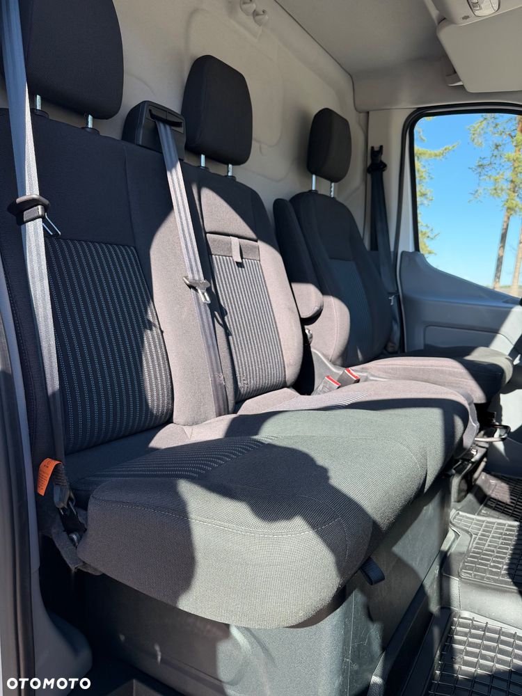 Ford Transit - 16