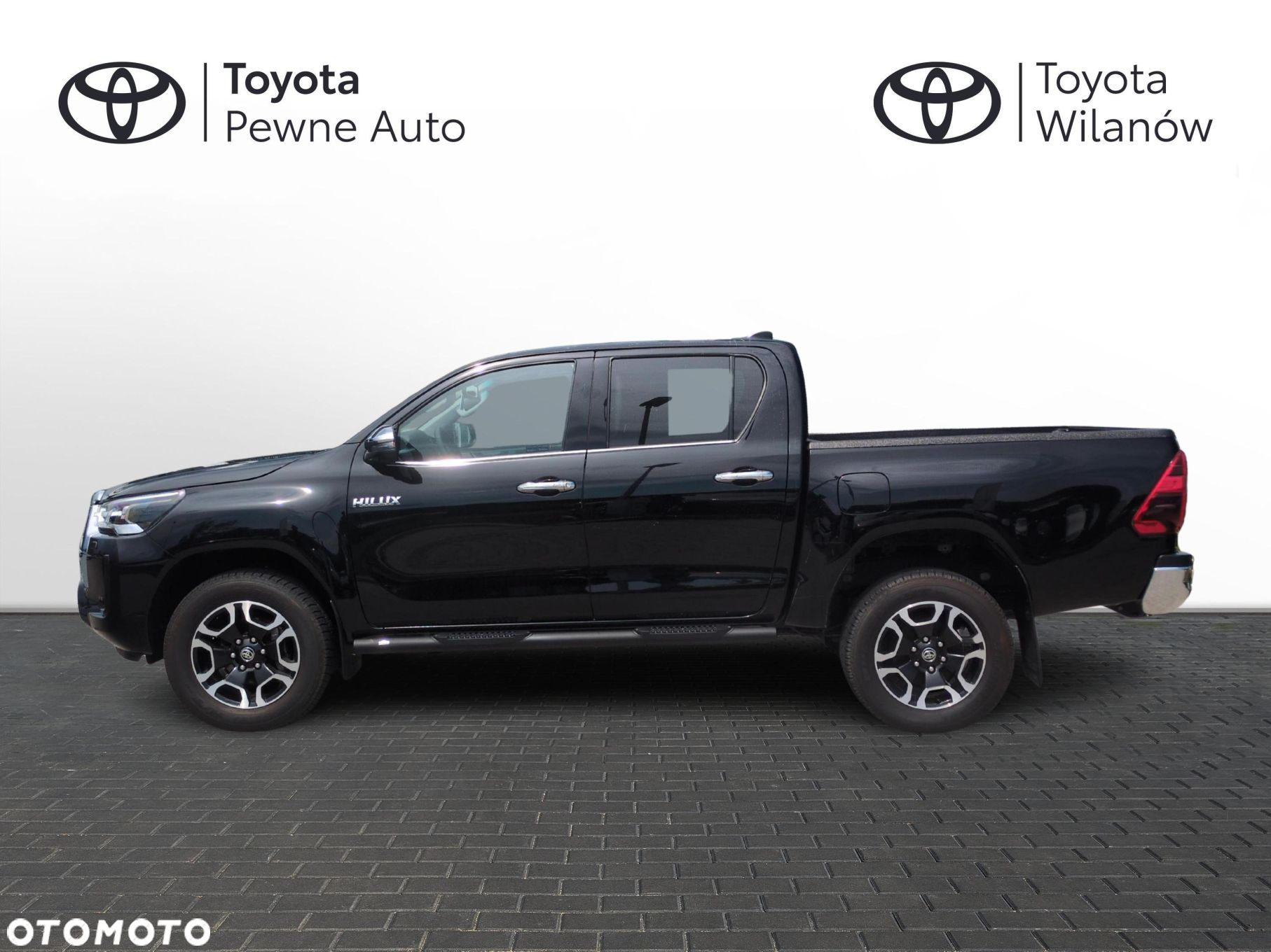 Toyota Hilux - 2