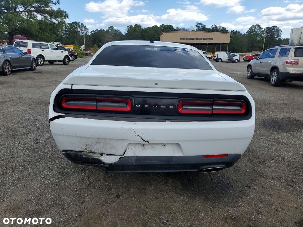 Dodge Challenger Automatik SXT Plus - 7