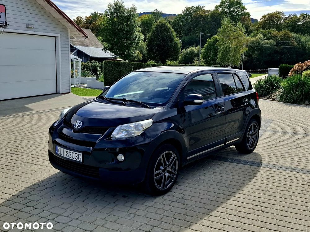 Toyota Urban Cruiser 1.4 D-4D 4x4 - 1