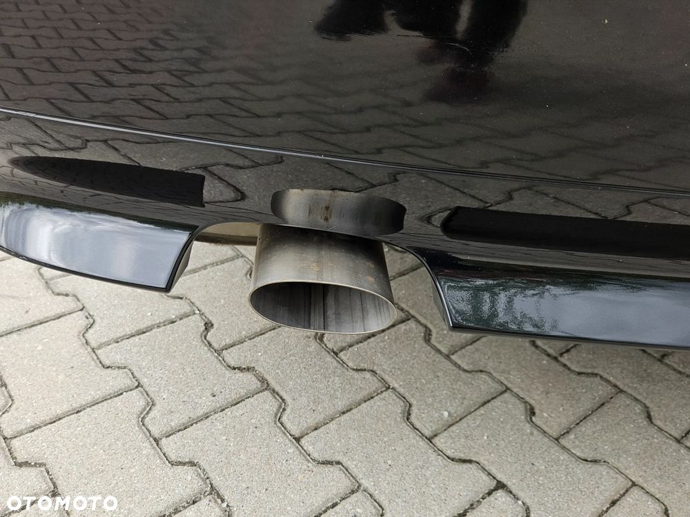 BMW Seria 5 520d - 23