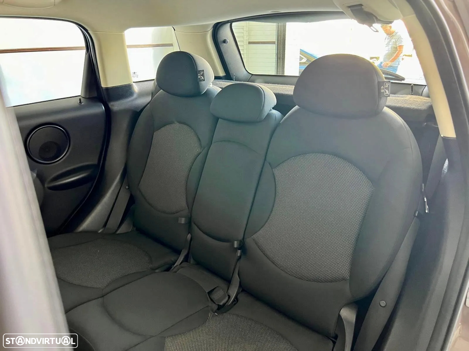 MINI Countryman Cooper D Auto - 17