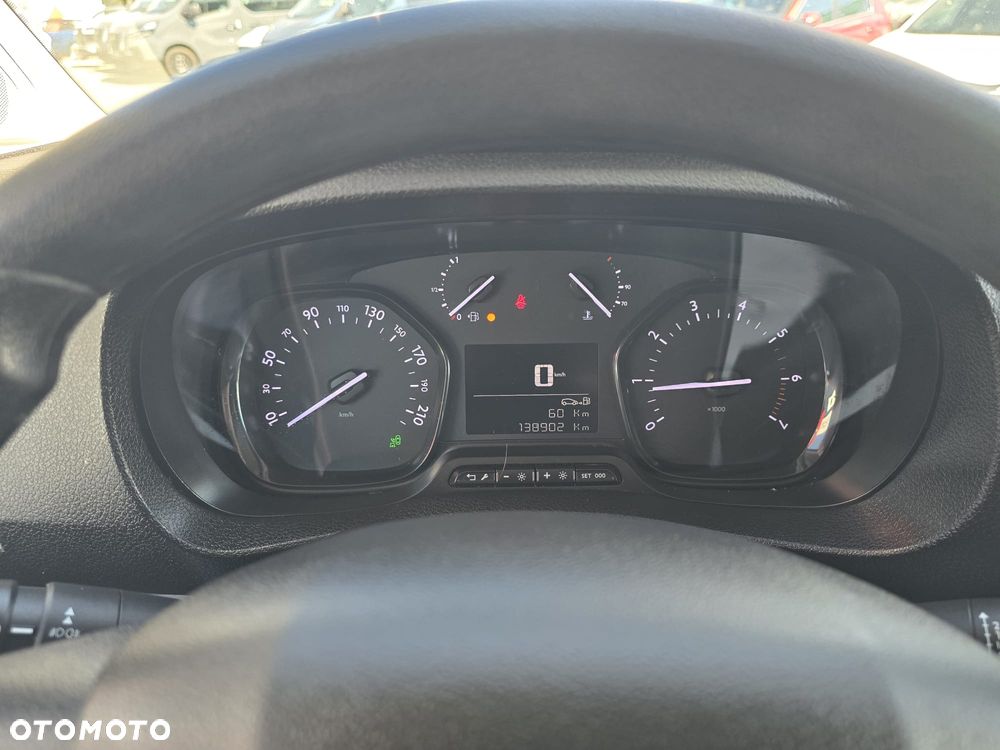 Peugeot Expert L2 2.0 - 8