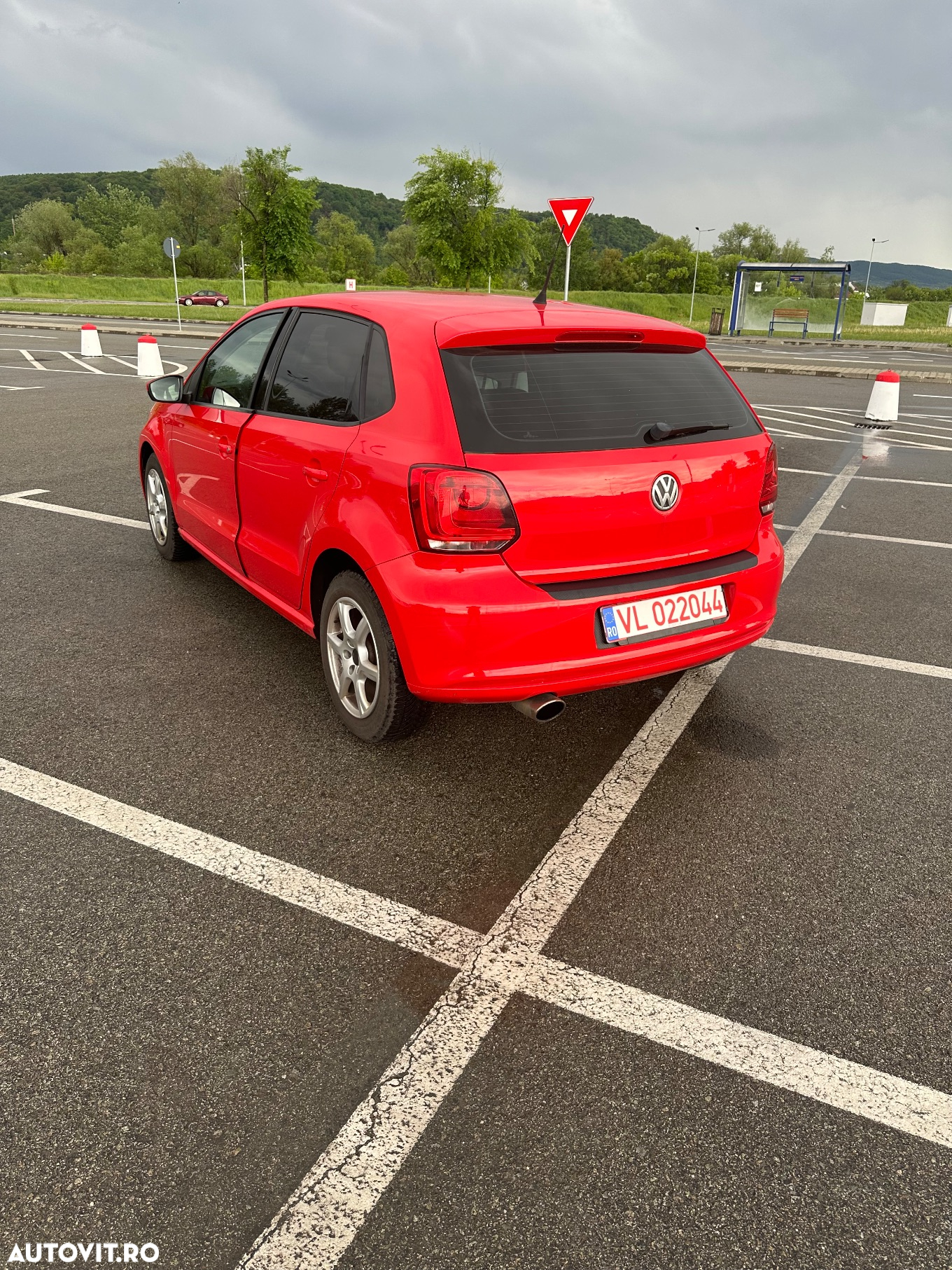 Volkswagen Polo 1.4 FSI Comfortline - 2