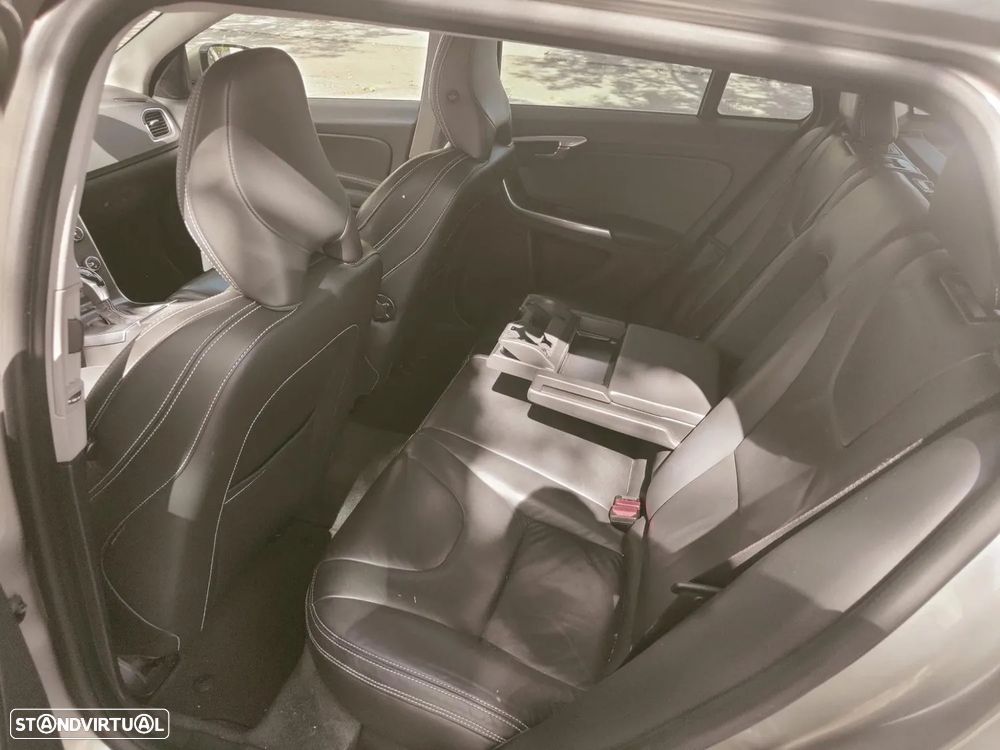 Volvo V60 - 8