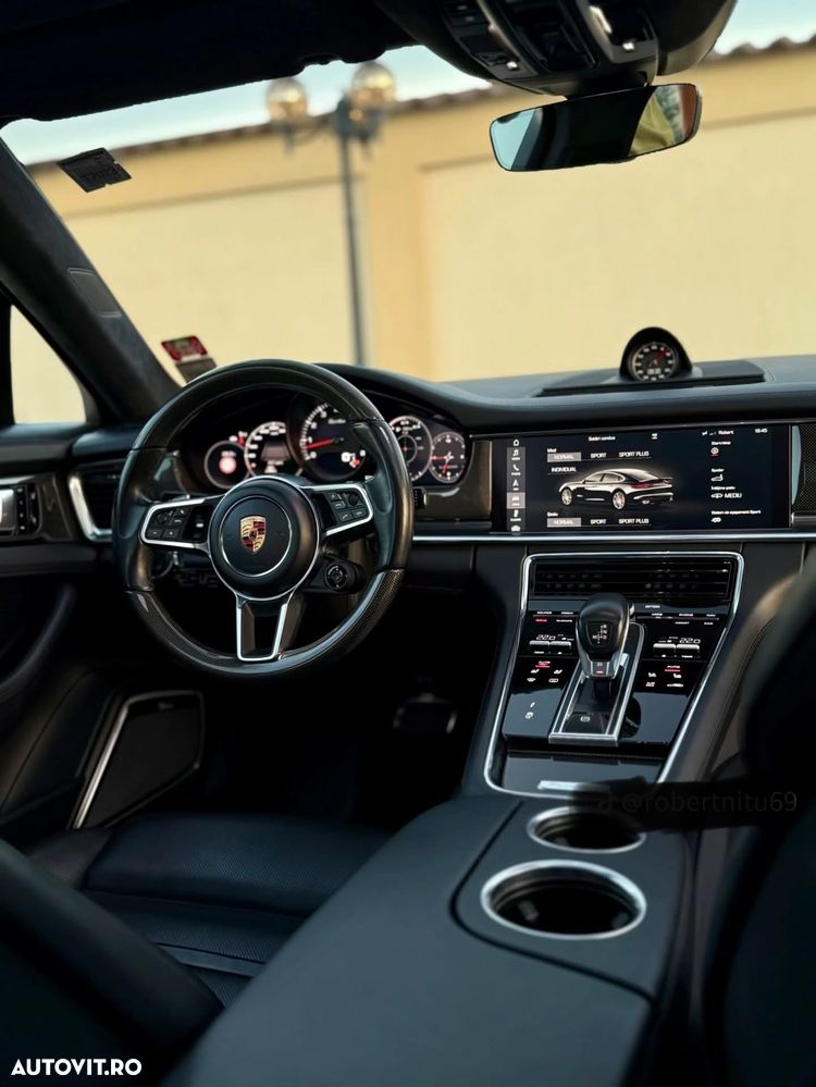 Porsche Panamera - 6