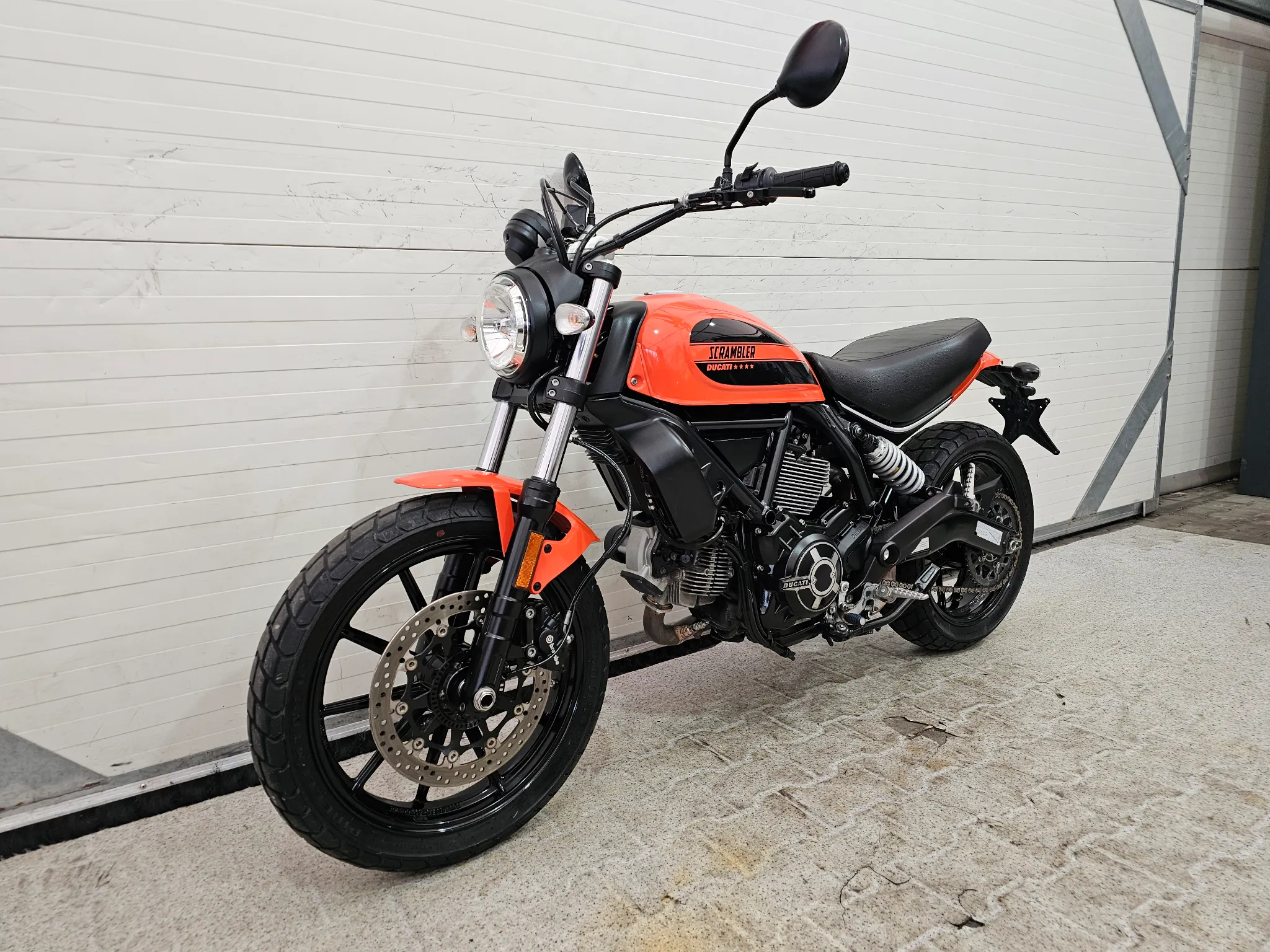 Ducati Scrambler - 3