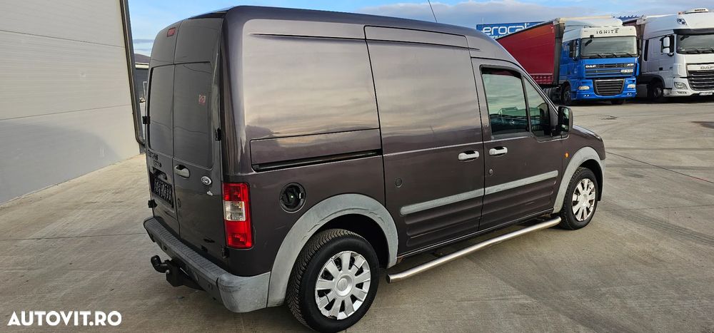 Ford Transit Connect - 4