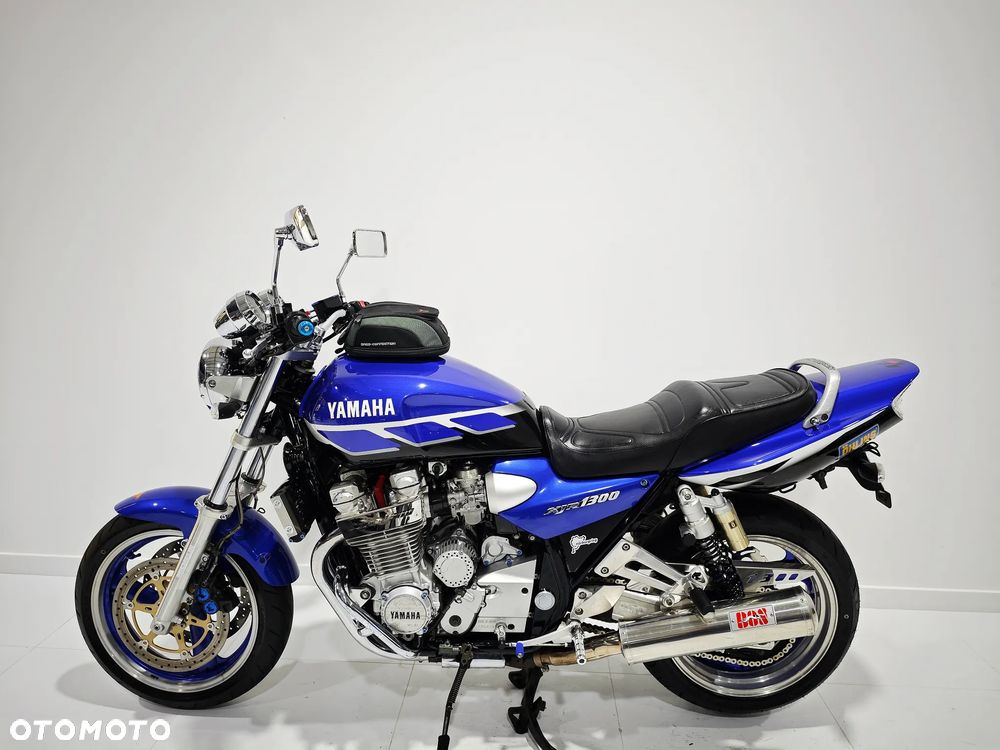 Yamaha XJR - 5