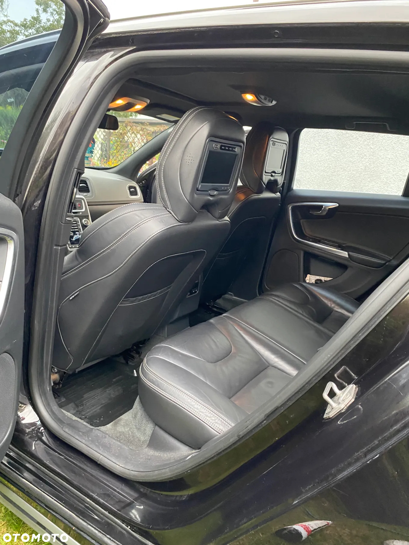 Volvo V60 D6 Plug-In-Hybrid AWD Geartronic Summum - 7