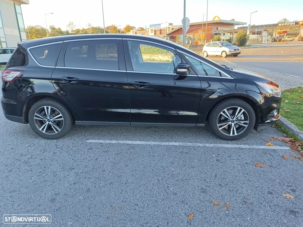 Ford S-Max 2.0 TDCi Titanium - 4