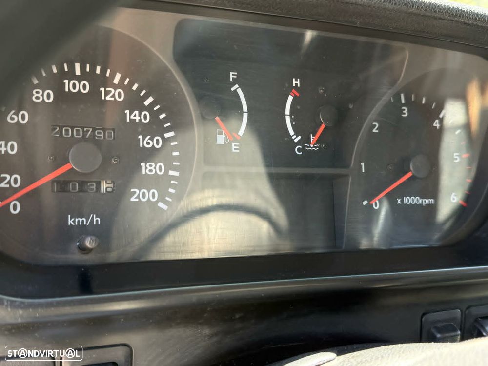 Hyundai Galloper - 12