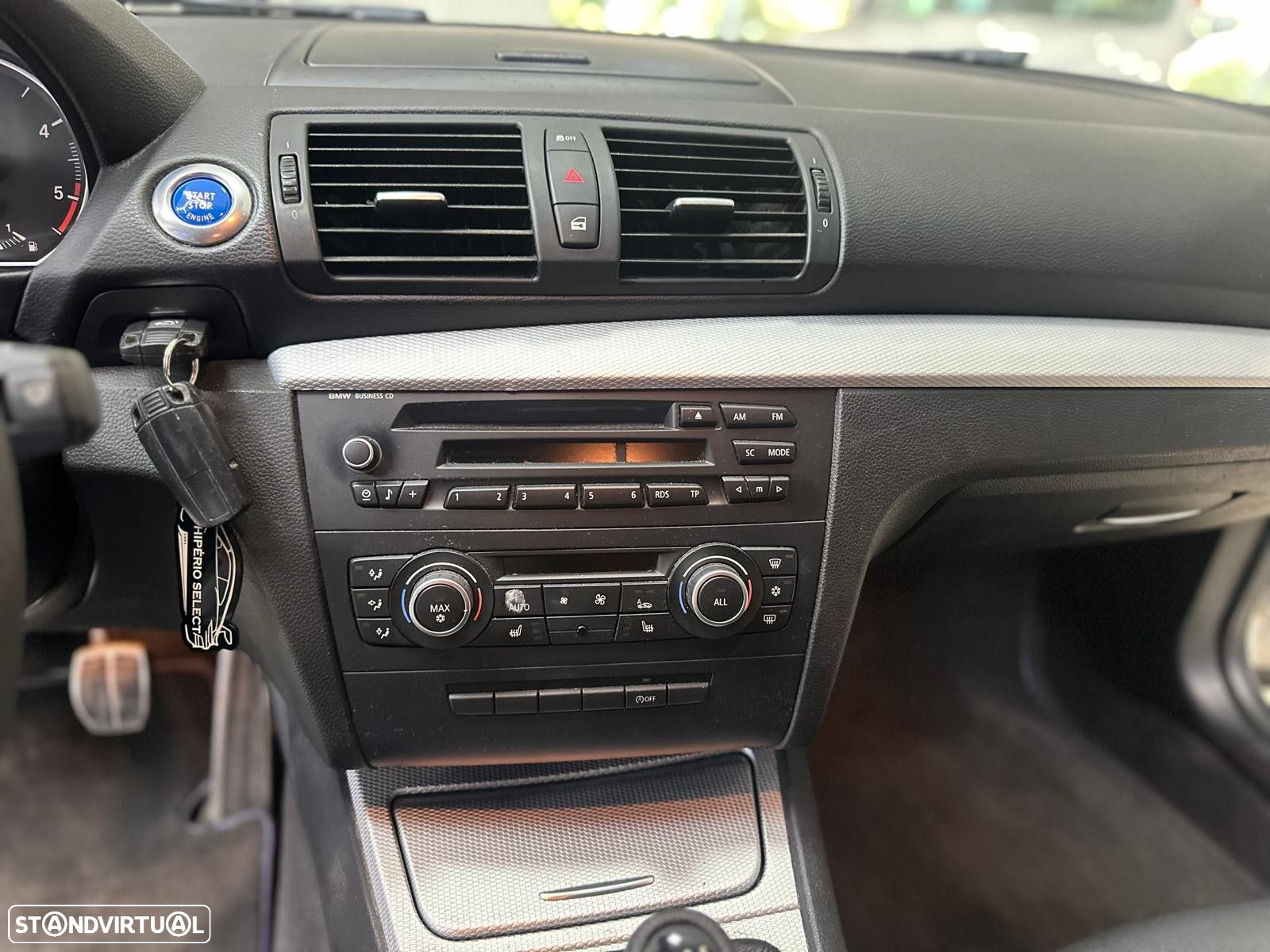 BMW 118 d Pack M - 26