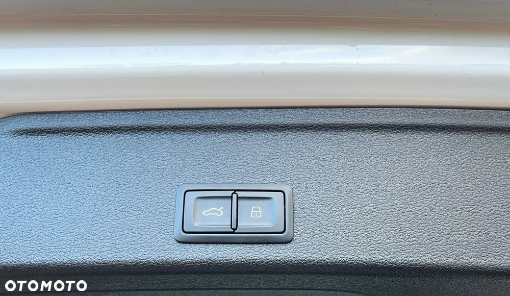 Audi A4 Allroad - 33