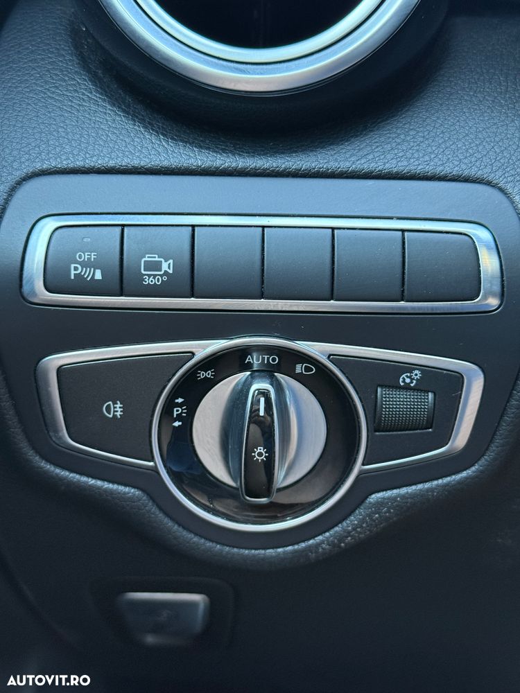 Mercedes-Benz GLC Coupe 250 d 4Matic 9G-TRONIC AMG Line - 38