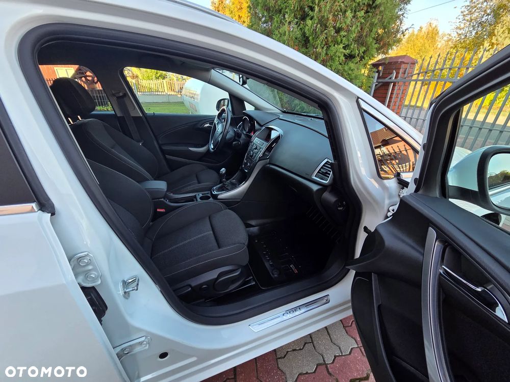 Opel Astra - 30