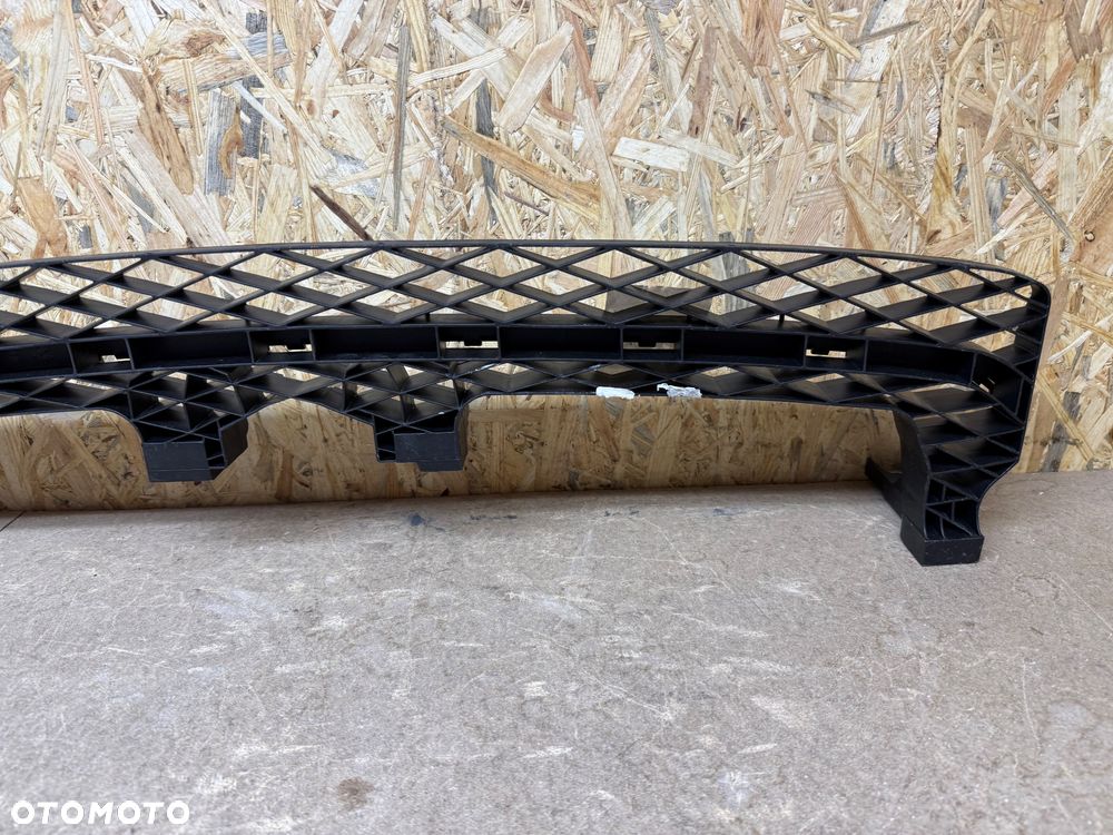 VW PASSAT B7 ŚLIZG ZDERZAKA PRZÓD WSPORNIK ATRAPY BELKA 3AA807571 - 12