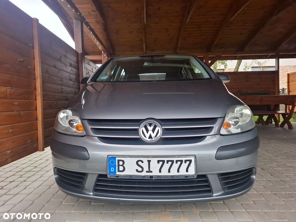 Volkswagen Golf Plus - 22