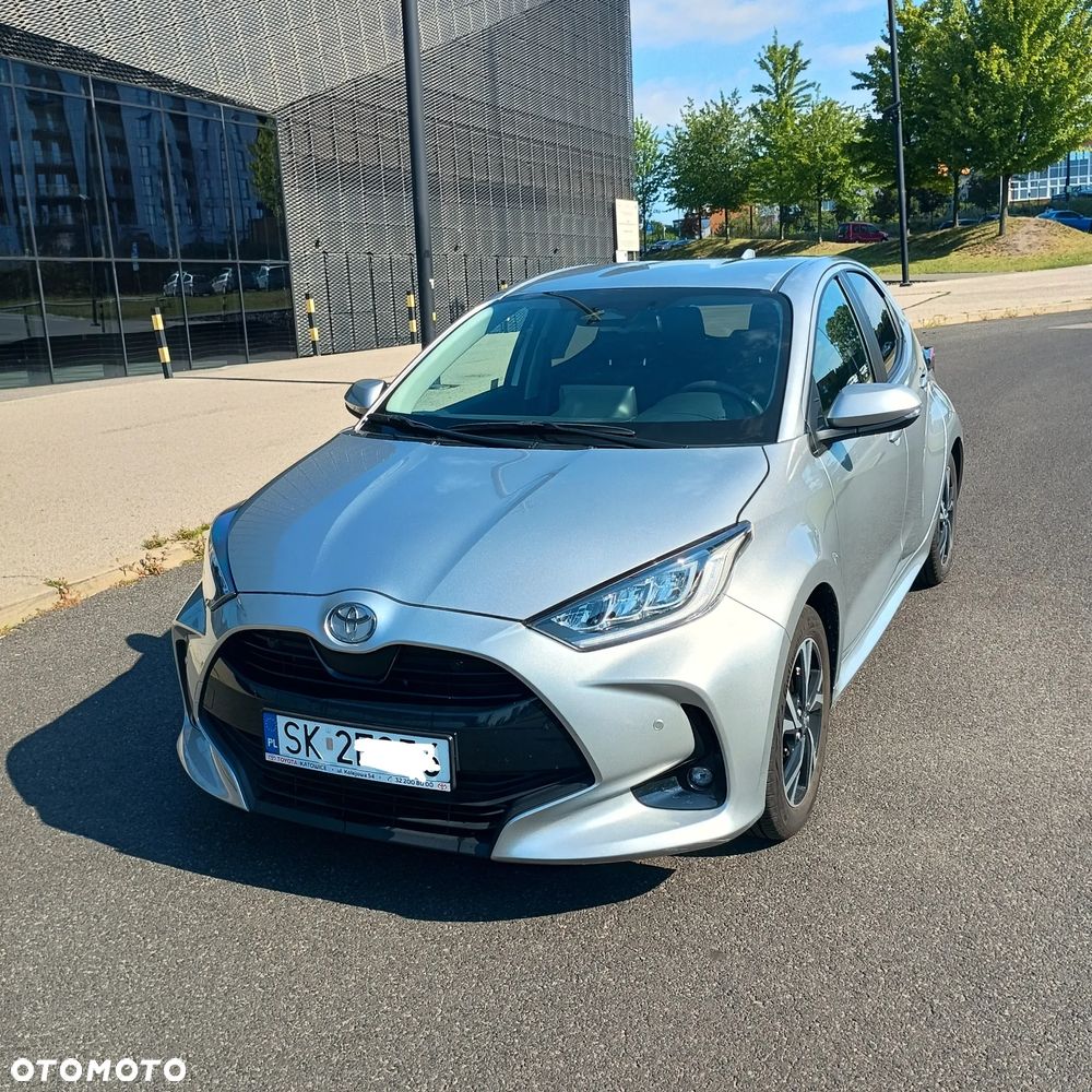 Toyota Yaris Hybrid 1.5 Style - 10