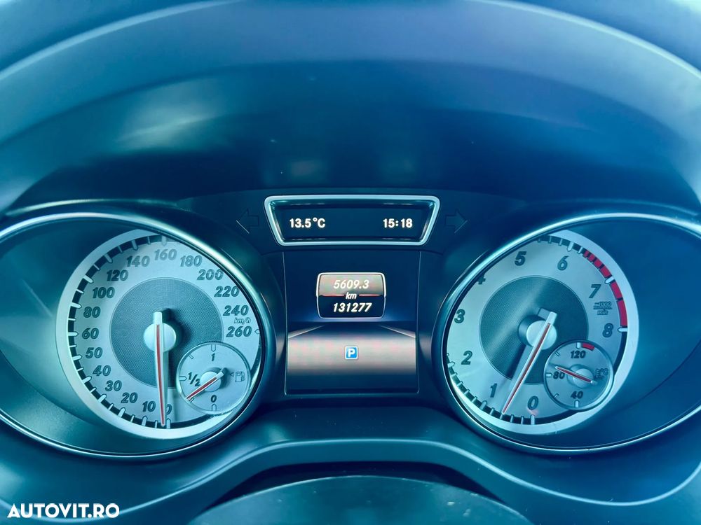 Mercedes-Benz CLA ver-shooting-brake-180-urbanstyle-edition - 27