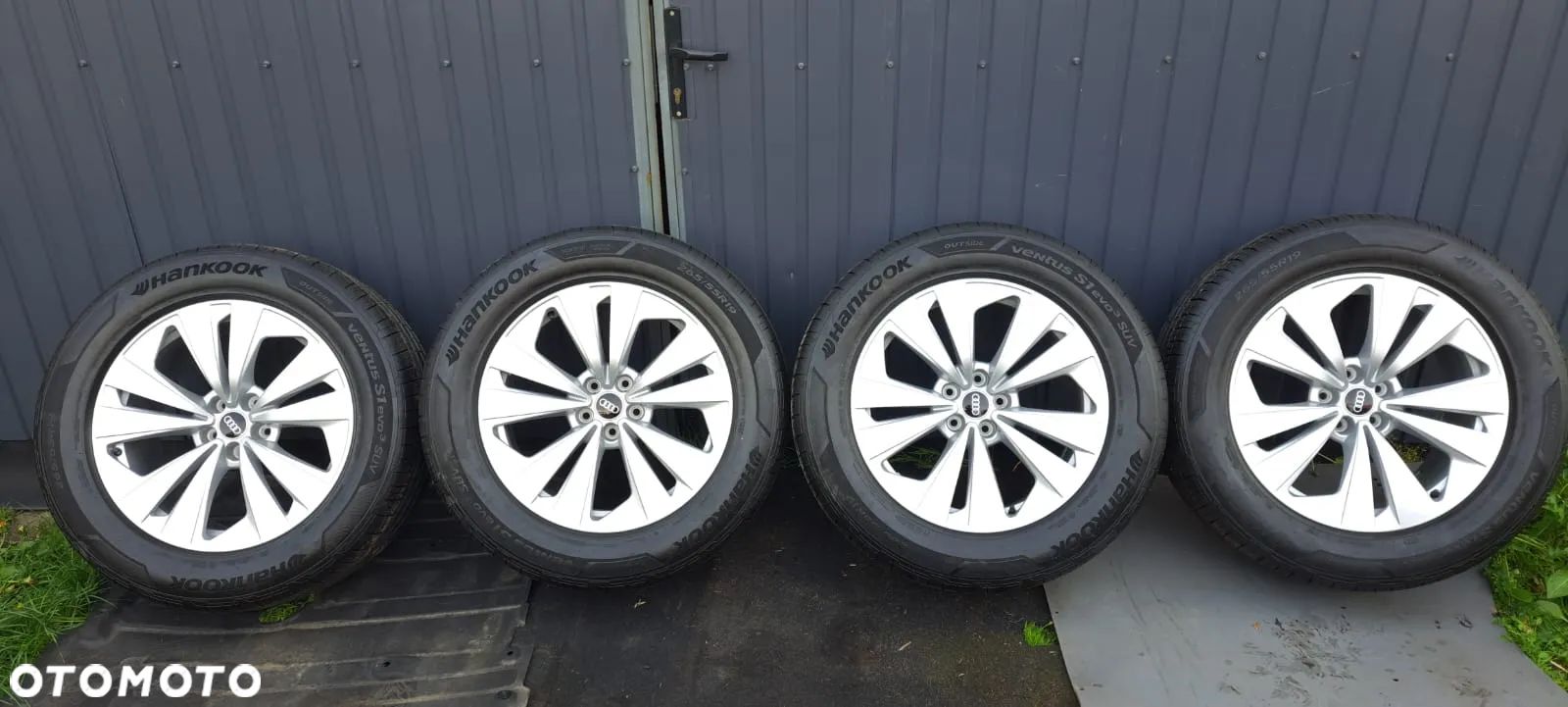 AUDI Q7 Q8 KOŁA (FELGI 4M8607025 Z OPONAMI 19" HANKOOK LATO) 265/55R19 ET20 5x112 - 1