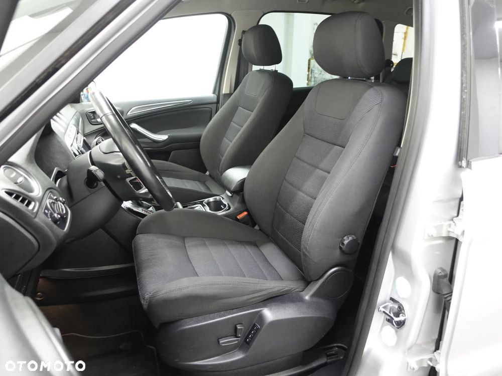 Ford S-Max 2.0 TDCi Titanium - 23