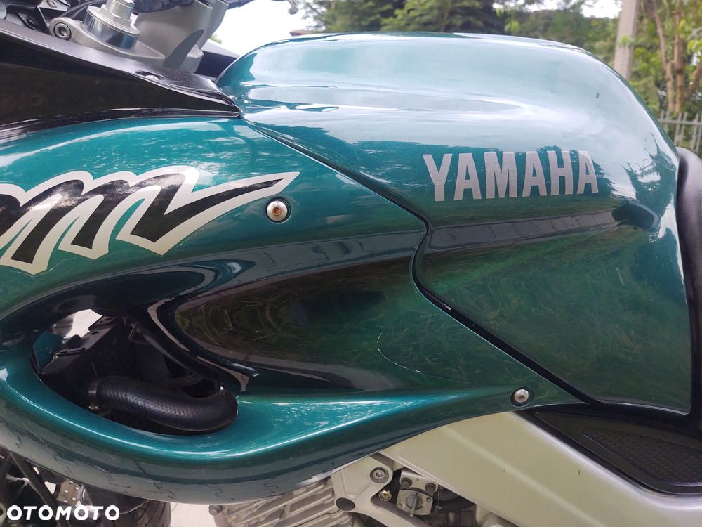 Yamaha TDM - 18