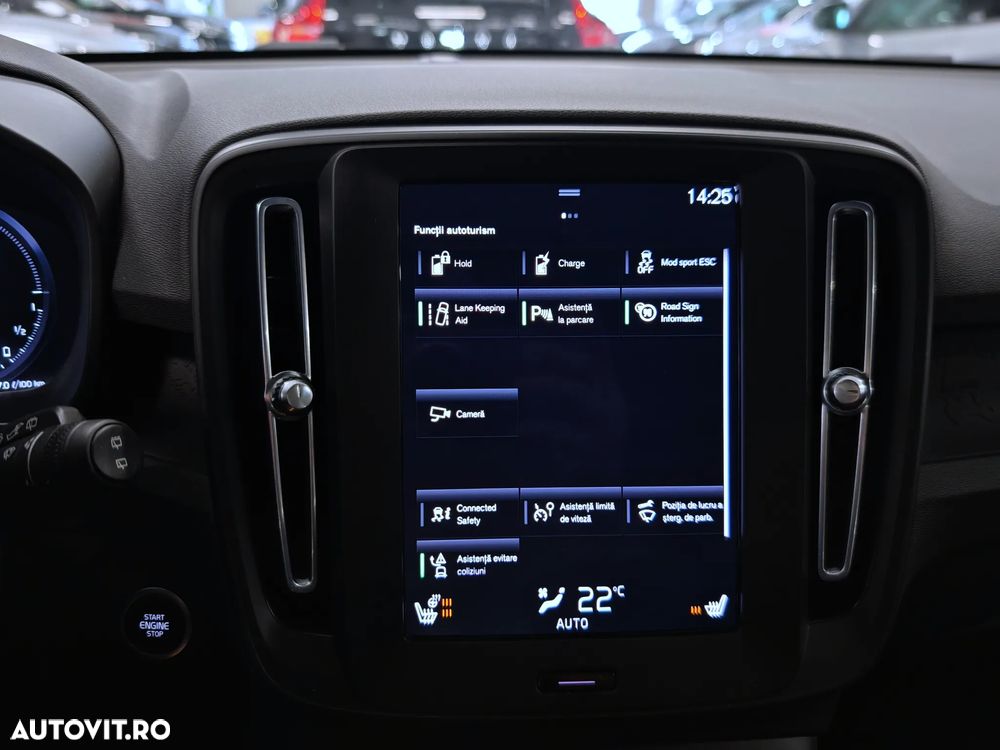 Volvo XC 40 T4 Recharge DKG Essential - 14